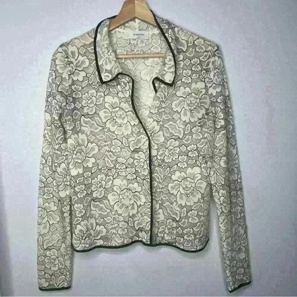 Aritzia Babaton Floral Lace Ivory Black Sheer Top. - Picture 2 of 7
